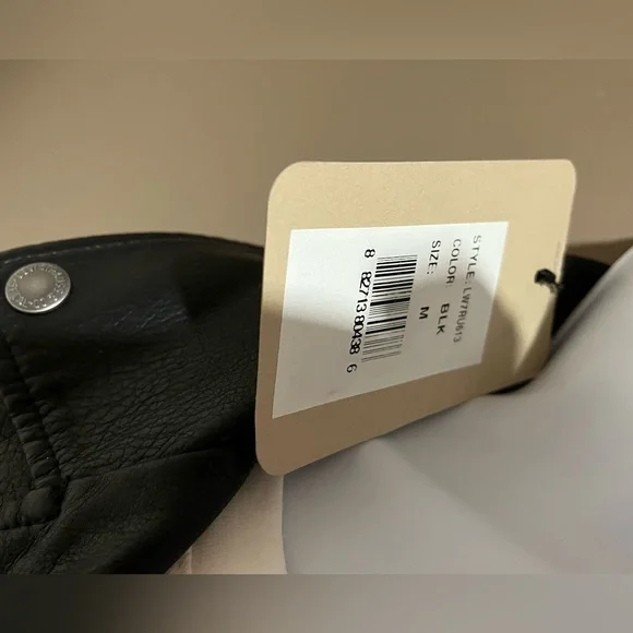 NWT Women's Black faux Leather Jacket - Picture 10 of 11